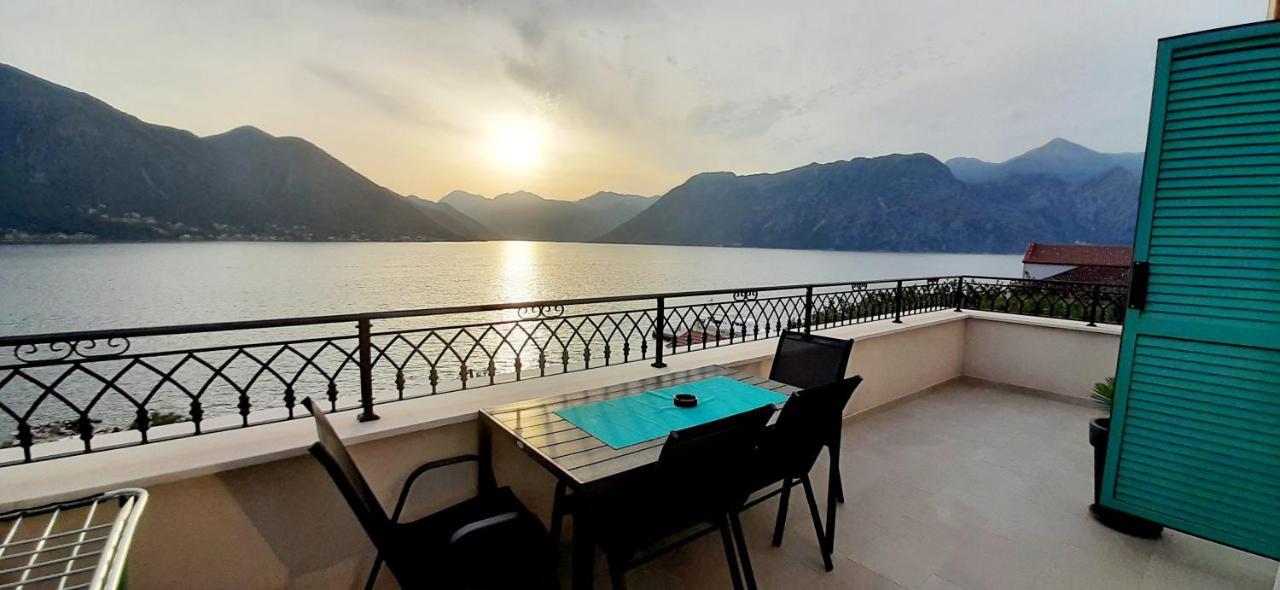 Apartments Boka Blue Dobrota Kotor Exterior foto